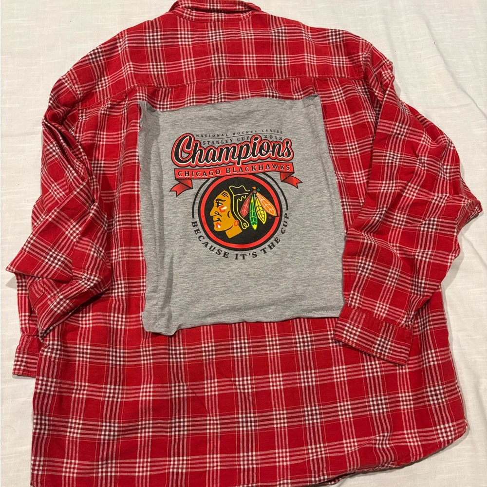One of a kind button up with blackhawks patch!